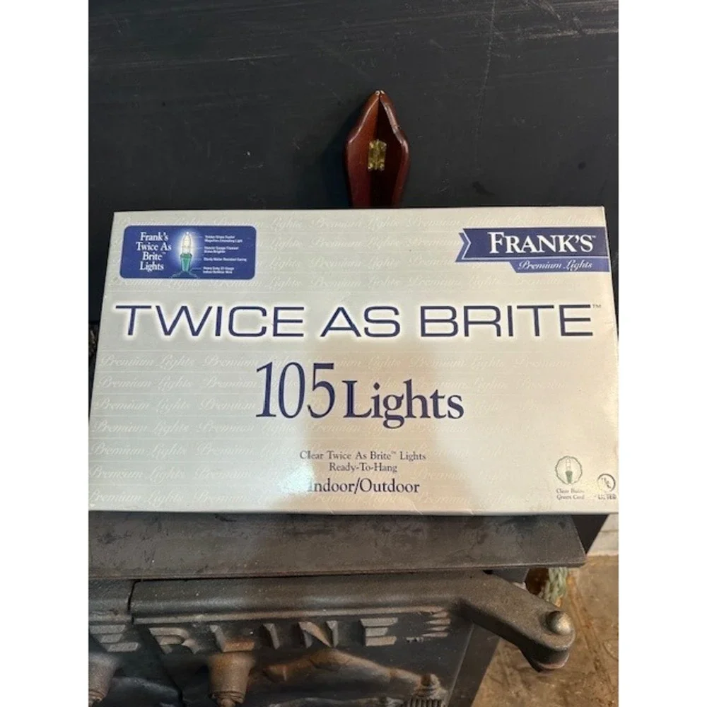Frank's Twice As‎ Brite 105 Clear Christmas Lights Indoor Outdoor Green Cord